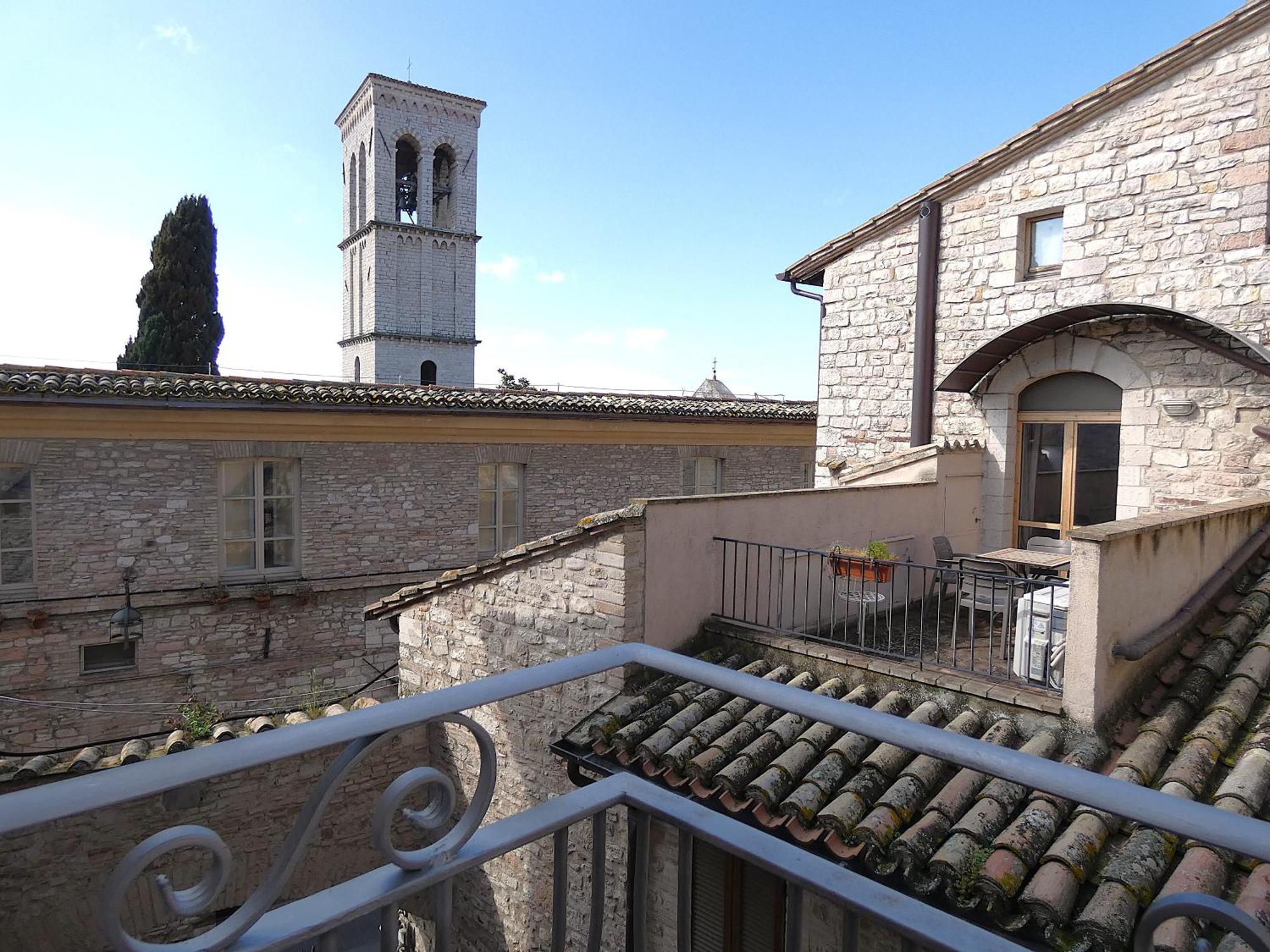 דירות אסיסי Scappo In Umbria, La Casa Di Eude מראה חיצוני תמונה